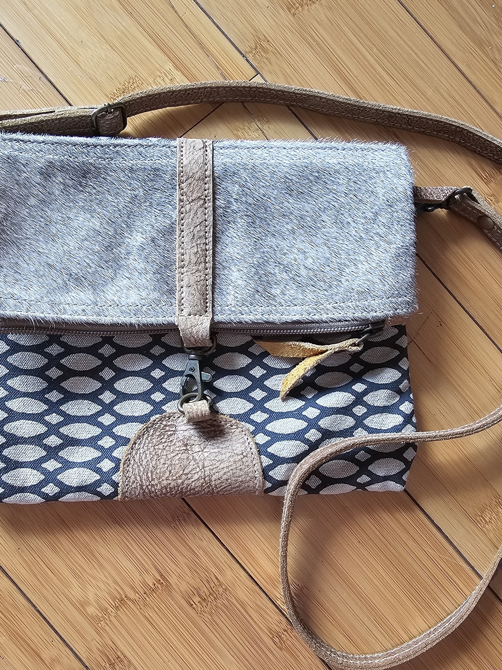 NWOT Myra Textured Gray and Tan Crossbody Fold-Over Bag